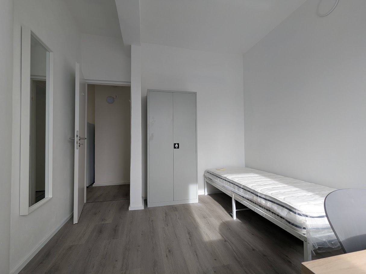 Studentenzimmer S128_1M · S128_1MB – Bild 2 von 6